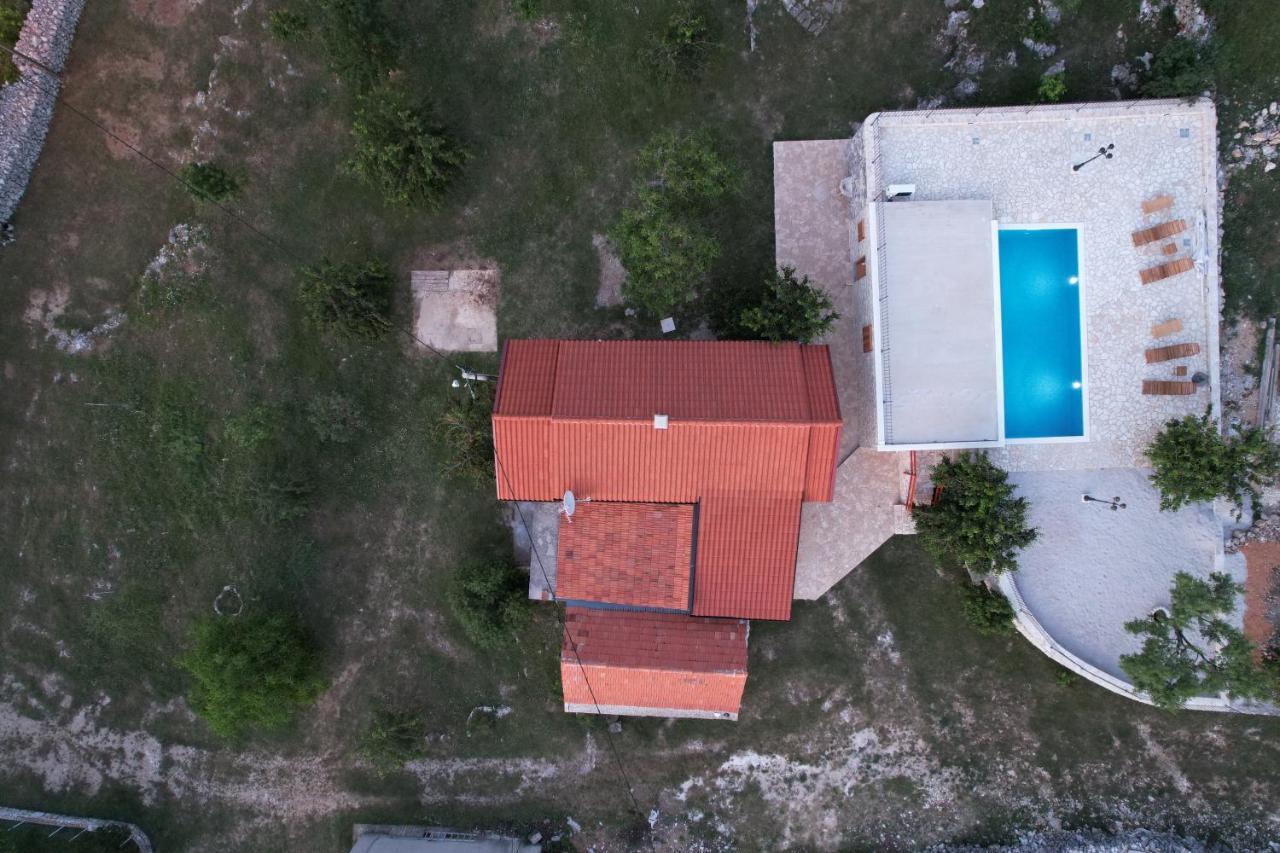 Patakun Holiday Home For 5, With Heated Pool Lecevica 外观 照片